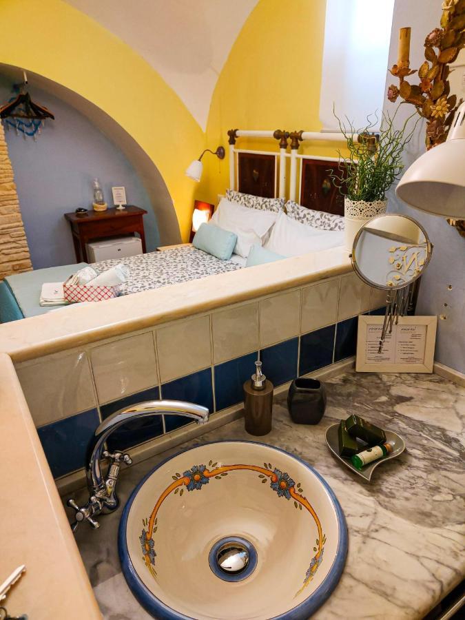 Nari Bed&Breakfast Gaeta Exterior photo