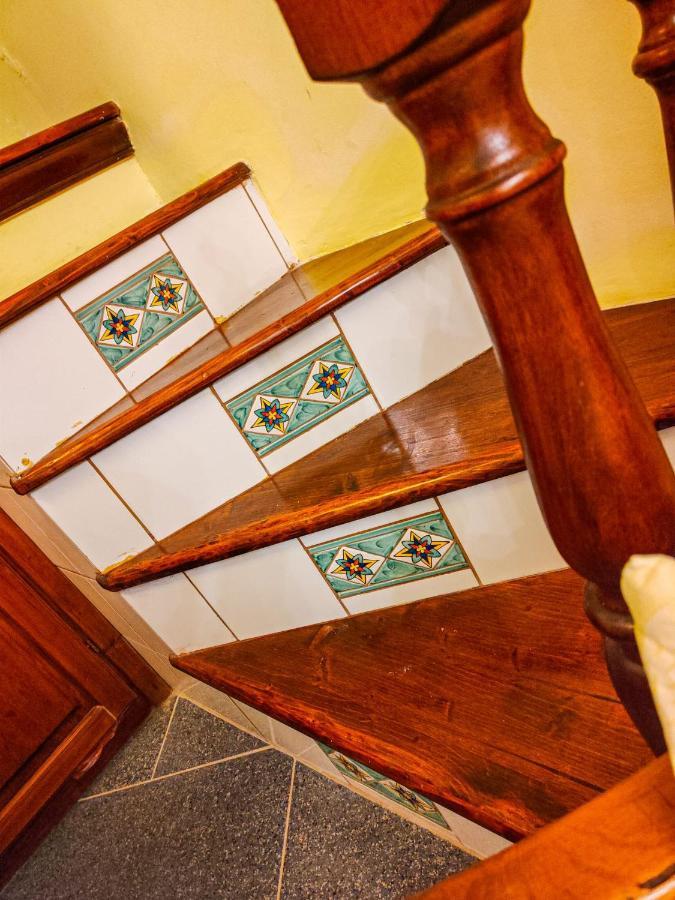 Nari Bed&Breakfast Gaeta Exterior photo